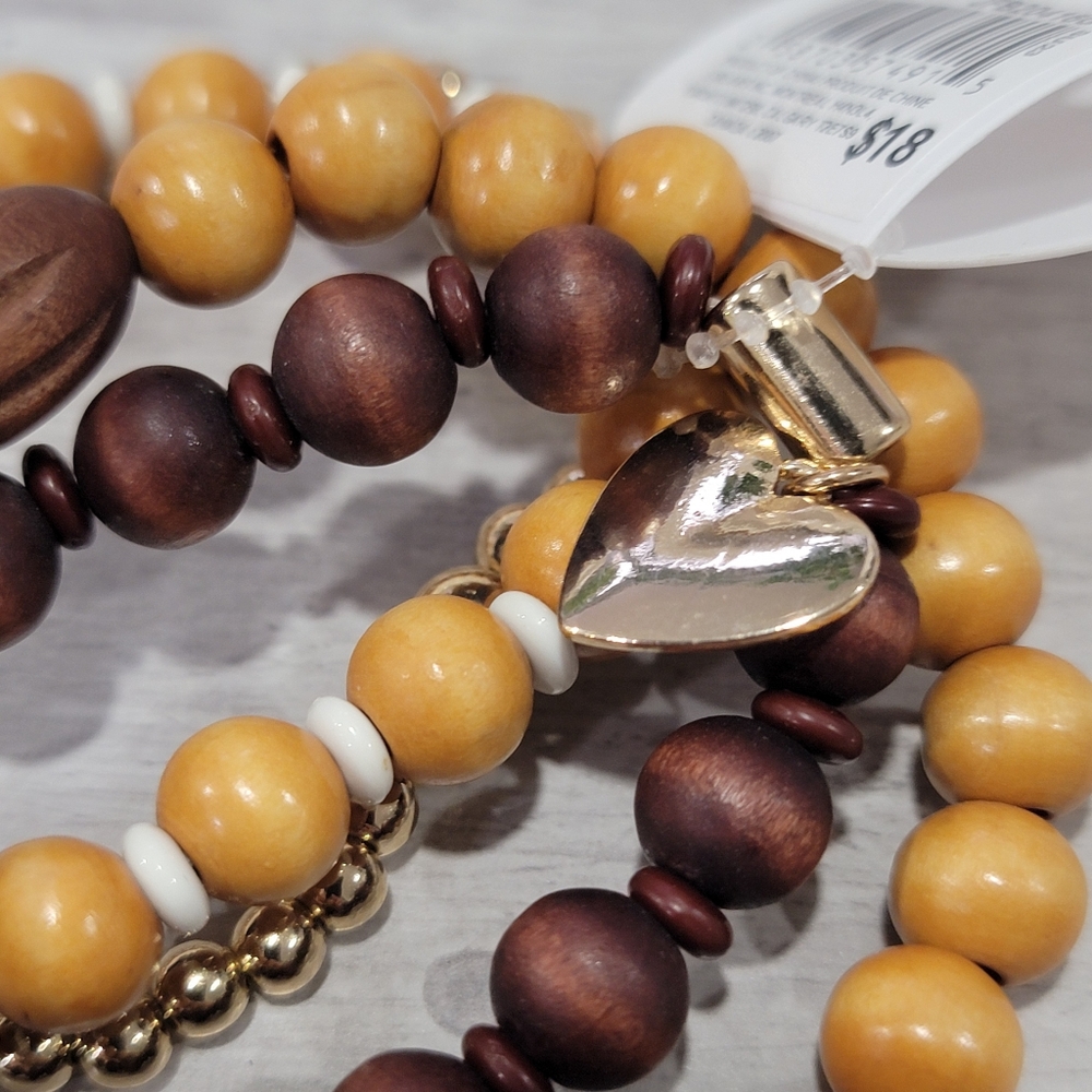 NWT Joe Fresh Beaded Bracelet Set Wooden Stackable Heart Charm Stretchy Boho - Picture 11 of 14